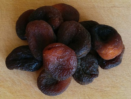 dried_apricot_before.jpg